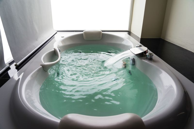 Luxurious Jetted Tub
